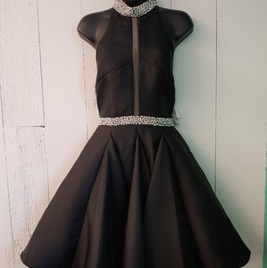 Rachel Allan formal dress!